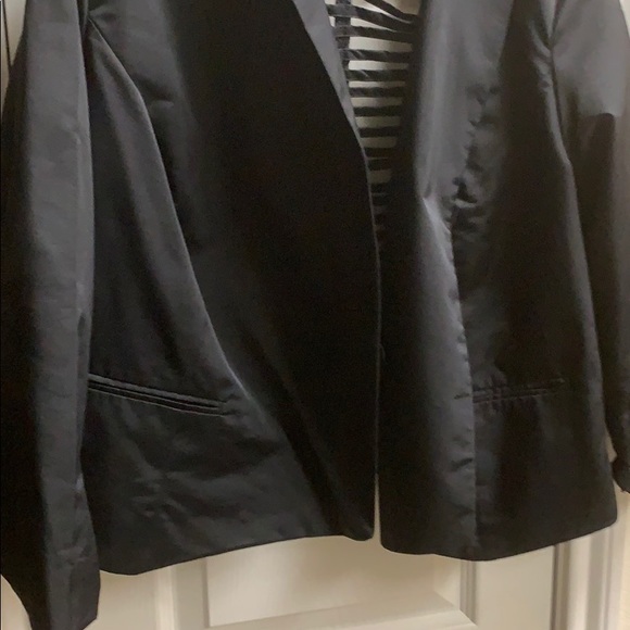 Jacket - Picture 2 of 3